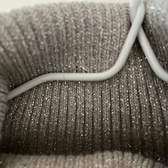 Sparkly turtleneck longsleeve knit - Picture 3 of 6